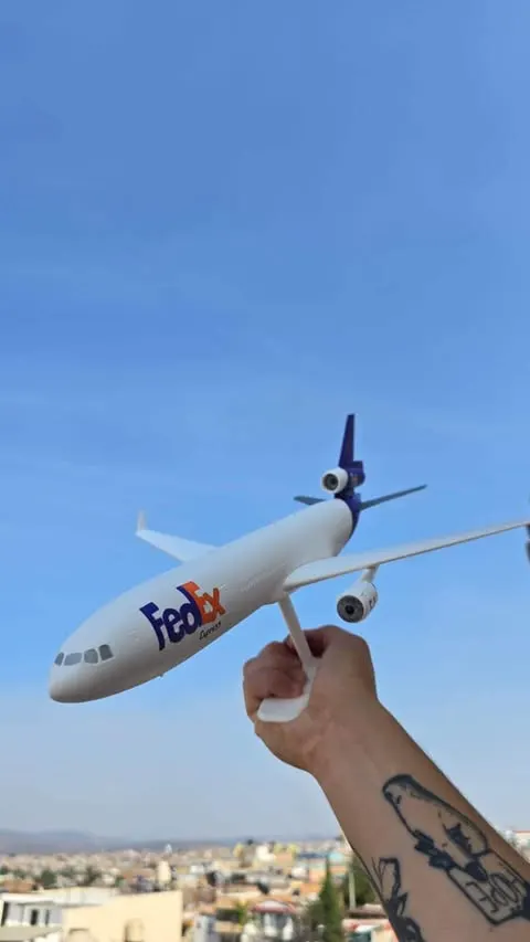 Avión decorativo impreso en 3D en Guadalajara